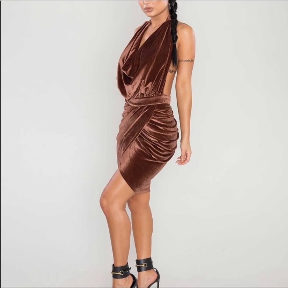 Naked wardrobe mini